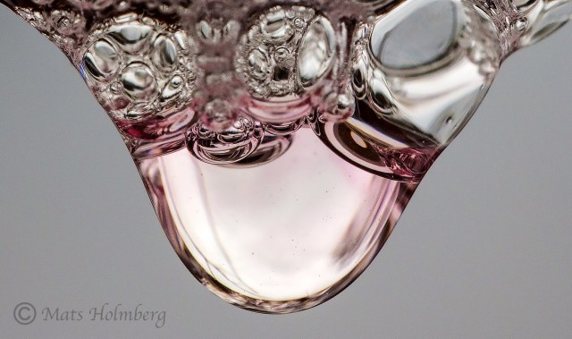Photo Mats Holmberg colored water drop